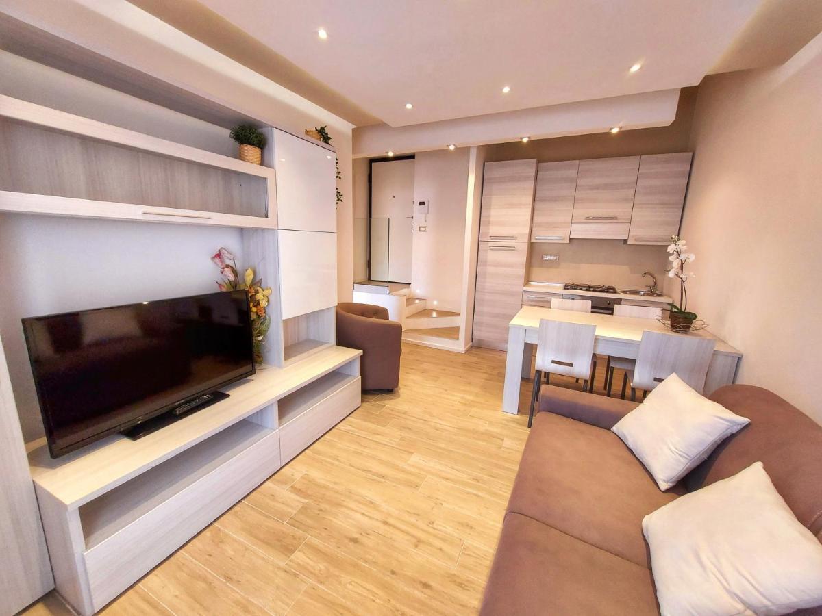 La Ginestra C&B House Apartment Castel Di Sangro Bagian luar foto