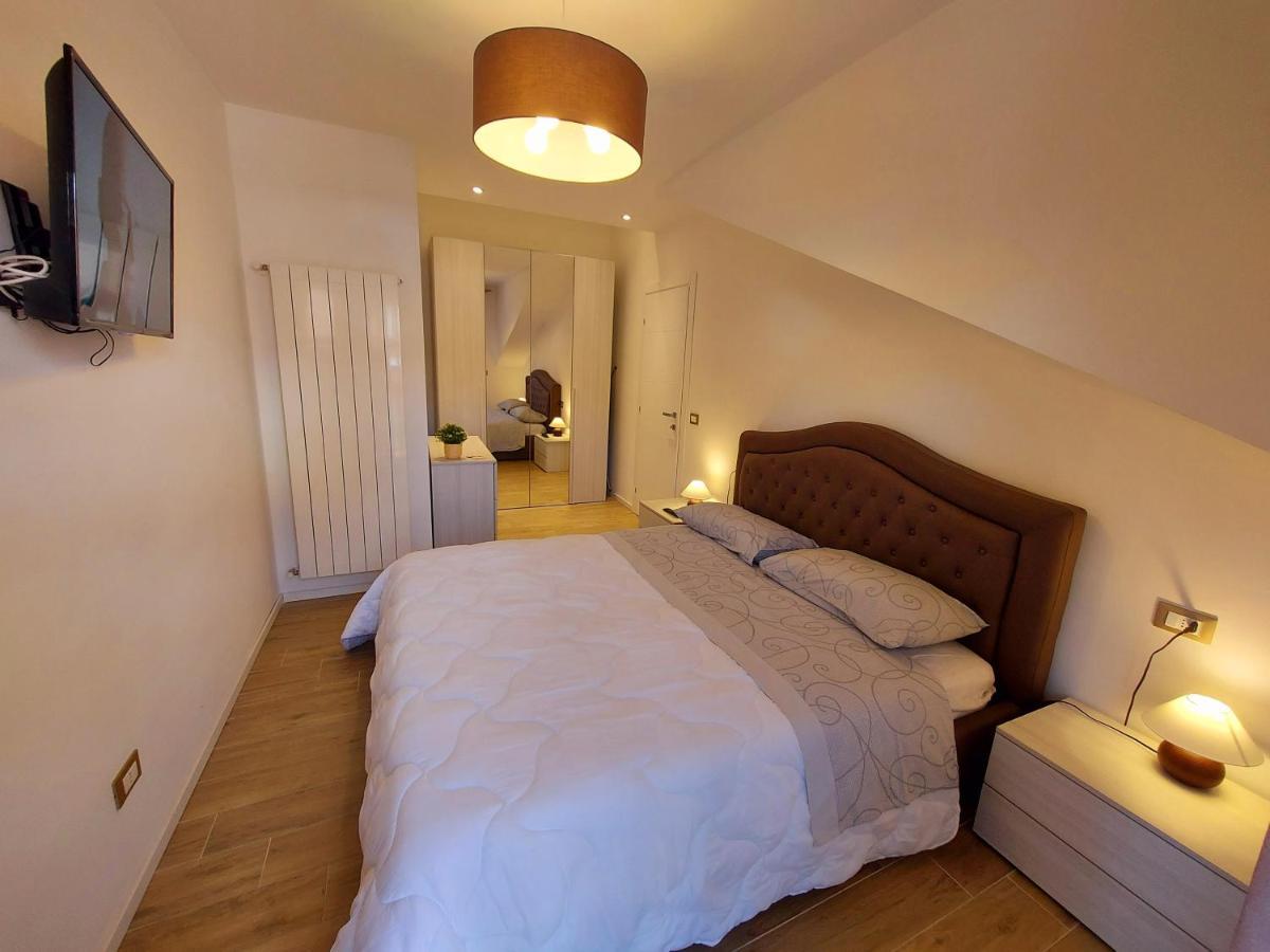 La Ginestra C&B House Apartment Castel Di Sangro Bagian luar foto